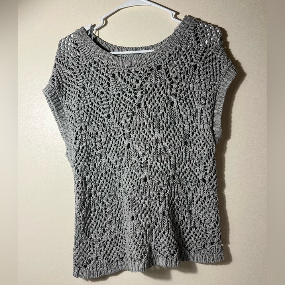 Lucky brand size M Crocheted Grey Summer top